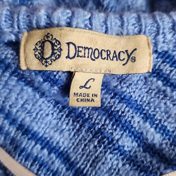 Democracy Women's Two Tone Blue Reverse Hem Tunic Spring Sweater Size Large - Picture 3 of 5